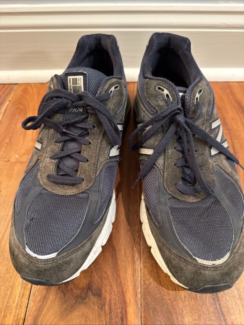 New Balance Men’s Navy and Gray Athletic Sneakers